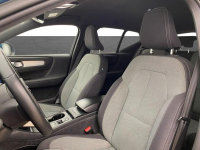 Volvo XC40 B3 Core aut Kombi Warszawa - zdjęcie 10