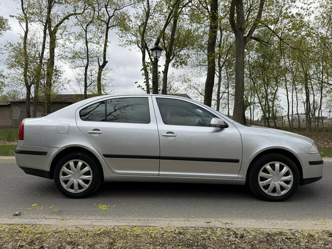 Škoda Octavia 1,6 Benzyna 116 KONI Climatronic Grz. Fotele Józefkowo - zdjęcie 11