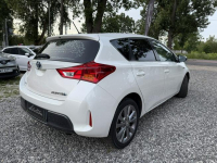 Toyota Auris 1.8 HSD 136KM  Serwisowany Kamera Ładny stan Otwock Mały - zdjęcie 5