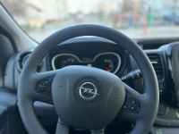 Opel Vivaro VAT 23% Poznań - zdjęcie 9