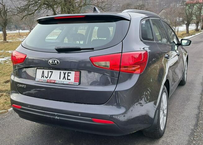 Kia Cee'd 1.6 Benzyna Automat Cisiec - zdjęcie 4