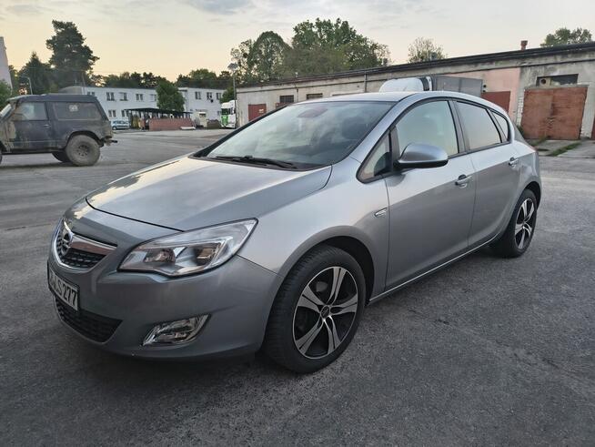 Opel Astra 1.4 Turbo. 140 KM. 2011 r. Żagań - zdjęcie 4