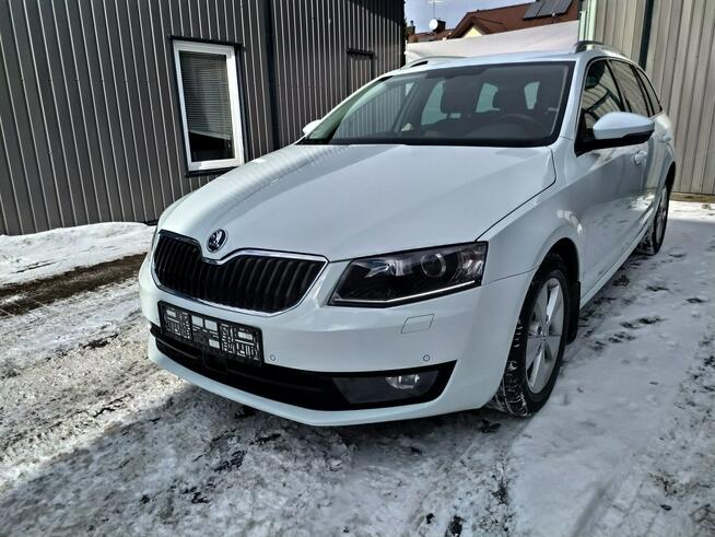 Škoda Octavia 1.4 TSI   Bi-Xenon PDC Radar Hak  Webasto Zarejstrowany Strzała - zdjęcie 2