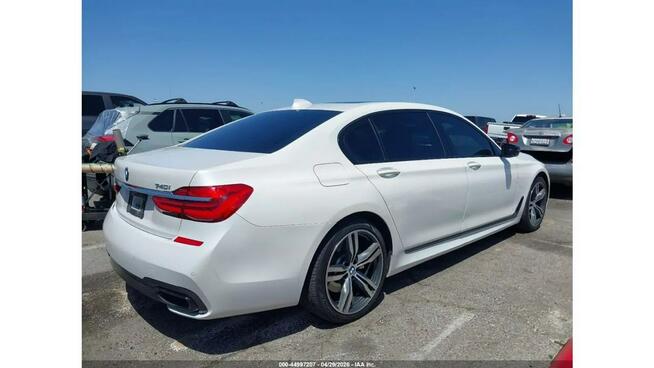 BMW 740 B58 / niski przebieg Wrocław - zdjęcie 4