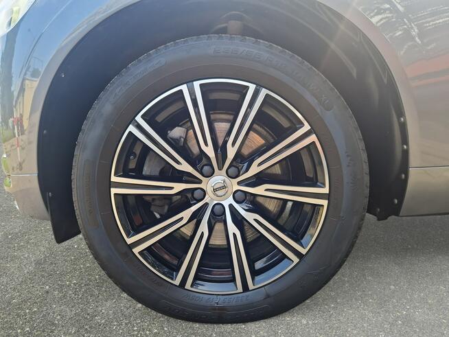 Volvo XC 60 B4 D AWD Inscription! Z Polskiego Salonu! Faktura VAT! Warszawa - zdjęcie 9
