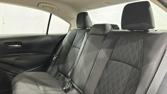 Toyota Corolla 1.8 Hybrid GPF Active sedan Warszawa - zdjęcie 12