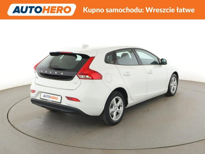 Volvo V40 navi grzane fotele PDC klima-auto. tempomat Warszawa - zdjęcie 7