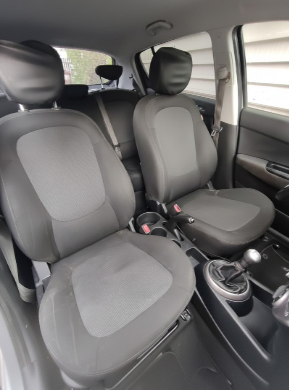 Hyundai i20 Lift 2014 ,1.2 Benzyna, Bezwypadkowy, Ekonomiczny Czyżowice - zdjęcie 12