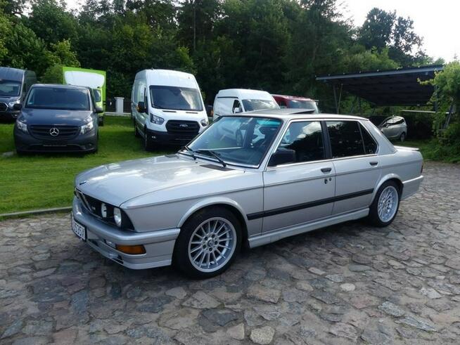 M 535i E28 Dąbrówka Wielka - zdjęcie 11