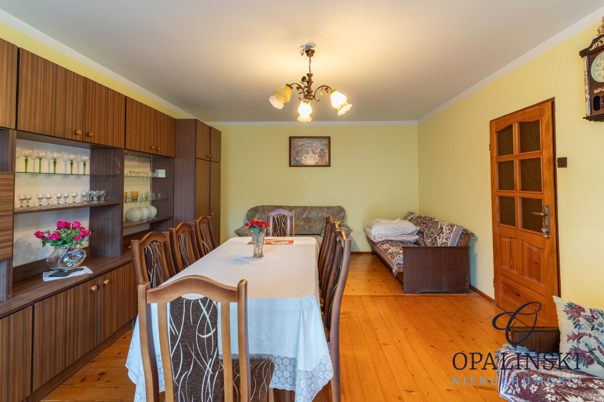3- piętrowy dom z potencjałem w pięknej okolicy Hucisko Jawornickie - zdjęcie 11