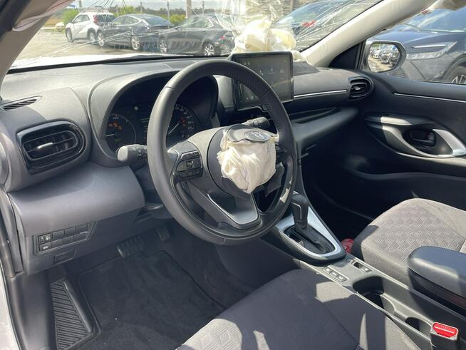 Toyota Yaris Salon PL Comfort Hybryda Automat Kamera Gliwice - zdjęcie 6