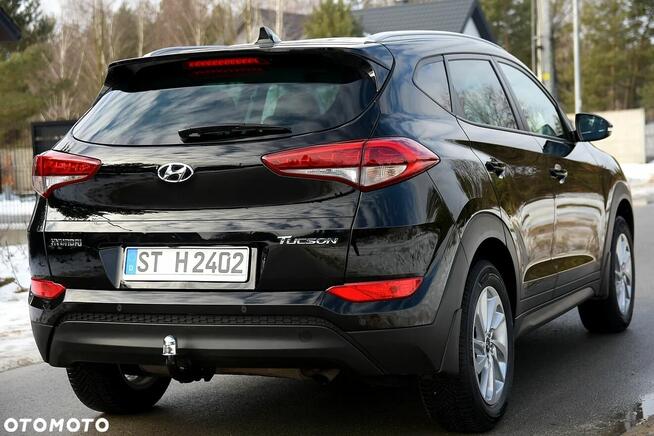 HYUNDAI TUCSON 1.6 Benzyna 132KM * Z Niemiec * BOGATY * NAVI Kielce - zdjęcie 5