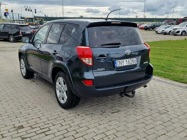 Toyota RAV-4 2.2d Cat 177KM 4X4 Skóra Navi Kamera Raty Zamiana Strobice - zdjęcie 4
