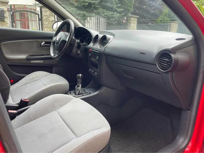 Śliczny.Zadbany.Seat Ibiza.2002r.1,2 Benzyna.Now Prz Tech. Zduńska Wola - zdjęcie 8
