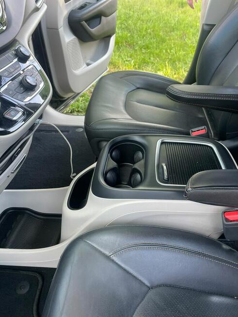 Chrysler Pacifica 3.6 2017 Touring L Plus V6 Giżycko - zdjęcie 10