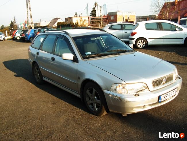 Volvo V 40 1,9 TD 115 KM 2002 r Września - zdjęcie 7