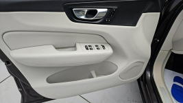 Volvo XC 60 B4 B Plus Bright aut ! Z Polskiego Salonu ! Faktura VAT ! Warszawa - zdjęcie 10