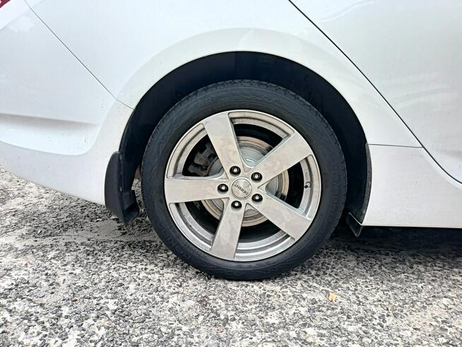 Hyundai i40 pierwszy właściciel, niski przebieg, jak nowe Tomaszów Mazowiecki - zdjęcie 12
