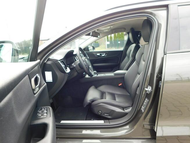 Volvo V60 z Gwarancją Bezwypadkowy Model 2022r Żyrardów - zdjęcie 8