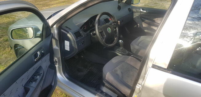 Skoda Fabia 1.4 16v Łódź - zdjęcie 4