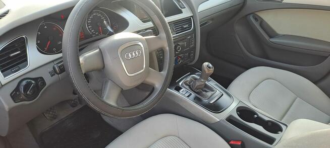 AUDI A4 2.0 TDI sedan 2008 Tarnów - zdjęcie 9