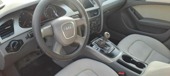 AUDI A4 2.0 TDI sedan 2008 Tarnów - zdjęcie 9