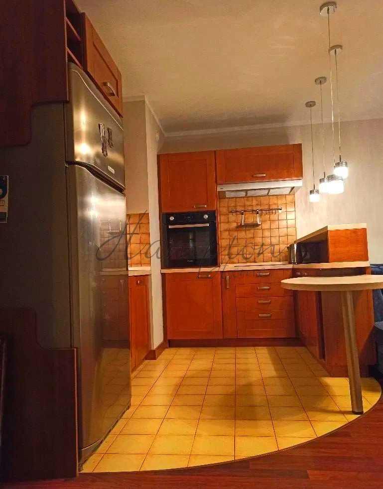 Praga Południe Gocław 2 pokoje z panoramą Warszawa - zdjęcie 4