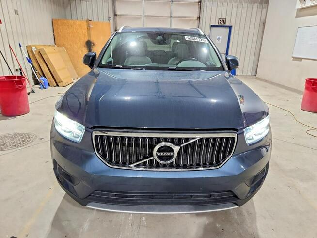 Volvo XC 40 INSCRIPTION / AWD / T5 / niski przebieg Częstochowa - zdjęcie 2