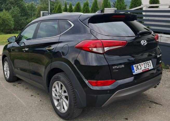 Hyundai Tucson 4x4 2.0 CRDI 136 KM Cisiec - zdjęcie 6