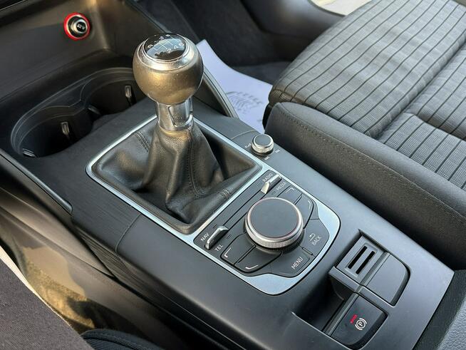 Audi A3 2,0TDi 150KM/Quattro/Navi/Alufelgi/Parktronic/Xenon/Led/Serwis Węgrów - zdjęcie 7