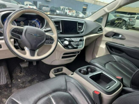 Chrysler Pacifica LIMITED / niski przebieg / mała szkoda Tarnów - zdjęcie 10