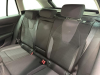 Skoda Octavia 2.0 TDI Ambition Kombi Warszawa - zdjęcie 12