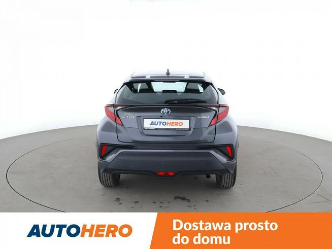 Toyota C-HR Hybryda, LED, klima auto, kamera cofania Warszawa - zdjęcie 6