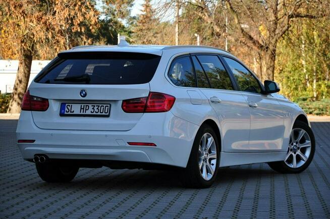 BMW 330 3,0D 258KM Xenon Led Navi Head Up PDC Panorama Skóry z DE !! Ostrów Mazowiecka - zdjęcie 11