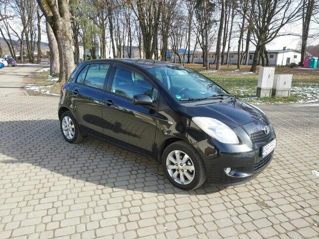 Toyota Yaris 1.3 vvti 2009 Dębica - zdjęcie 4
