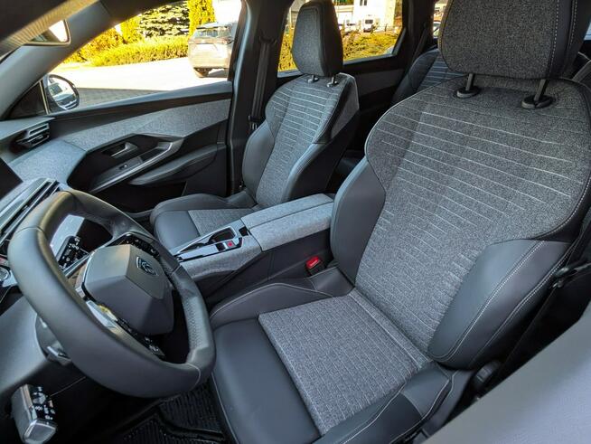 Peugeot 5008 Allure 1.2 mHEV 145 S&amp;S DCS6 7-Osobowy Piła - zdjęcie 11