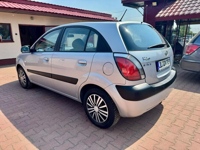 Kia Rio Benzyna Ładna 100% sprawna Tania ! Warto Zapraszam Szerominek - zdjęcie 6