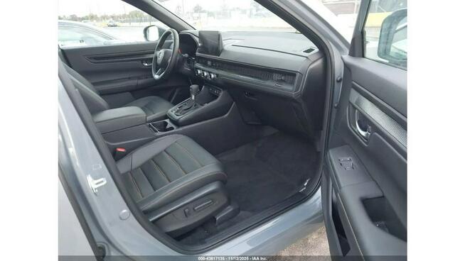 Honda CR-V AWD / bogata wersja / niski przebieg Wrocław - zdjęcie 10