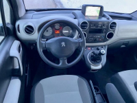 PEUGEOT Partner / Berlingo 1.6 eHDI Bezwypadkowy Serwis ASPO Legionowo - zdjęcie 11