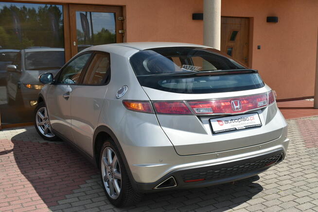 1,8 benz.PODG.FOTELE KLIMATRONIK CZUJNIKI PRZÓD/TYŁ TEMPOMAT Białogard - zdjęcie 5