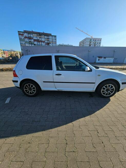 Volkswagen Golf Klimatyzacja - 1.9 TDI - 90KM Głogów - zdjęcie 10