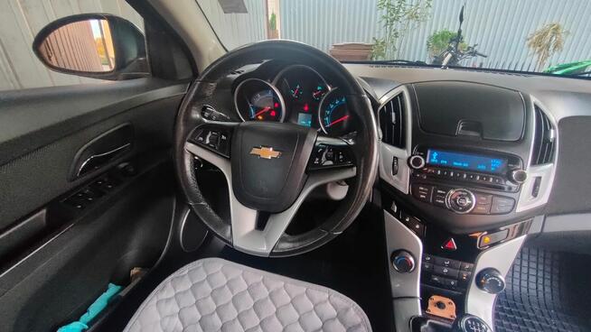 Chevrolet Cruze salonowy Czempiń - zdjęcie 5