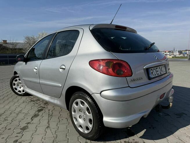 * Peugeot 206 LIFT 1.4 HDI ** 2007r HAK ** Oszczedny Zadbany Dębica - zdjęcie 4