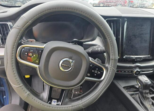 Volvo XC 60 R-Design / AWD / T6 / niski przebieg Warszawa - zdjęcie 6