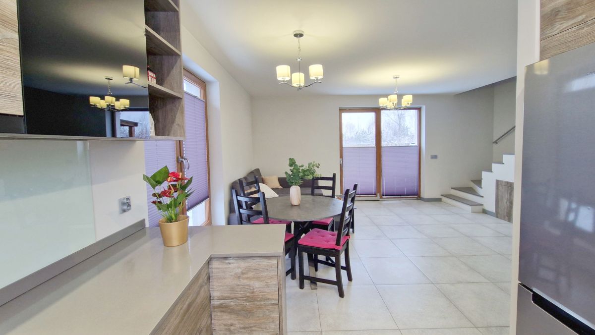 Narożna szeregówka z dużym ogrodem Porosły Porosły - zdjęcie 4