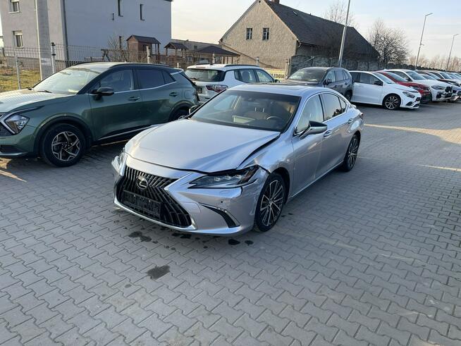 Lexus ES300 EU Omotenashi Hybryda Skóra Kamery360 Pamięć Wentylacja Gliwice - zdjęcie 5