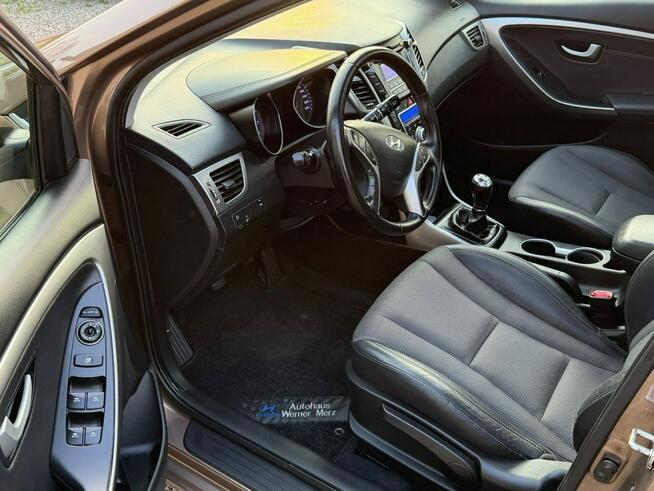 Hyundai i30 * PANORAMA * Benzyna 1.6 * Wyjątkowa Wersja * Piękny * Ruda Śląska - zdjęcie 7
