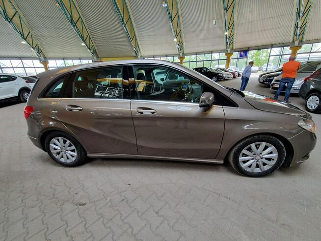 Mercedes B 180 ZOBACZ OPIS !! W PODANEJ CENIE ROCZNA GWARANCJA !! Mysłowice - zdjęcie 9