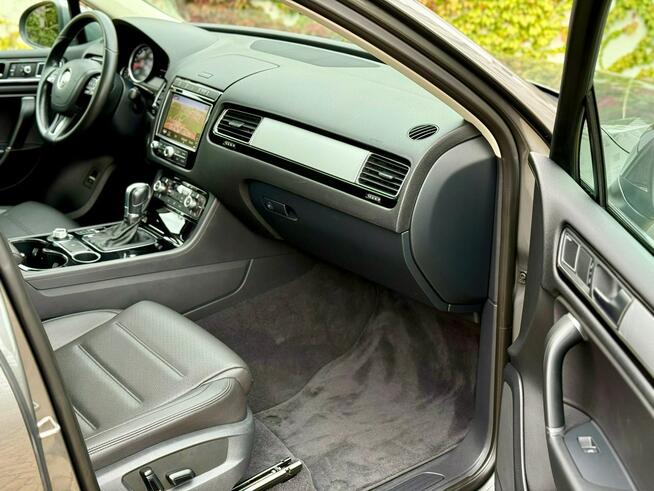 Volkswagen Touareg 3.6 FSI 4-Motion HAK 3.5T Tarnowskie Góry - zdjęcie 8