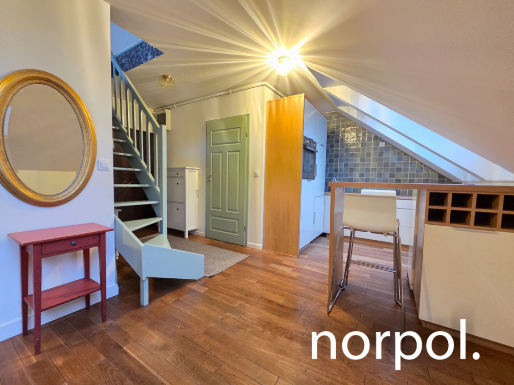 Jasne dwupoziomowe mieszkanie z windą, po remoncie – Grzegórzecka Kraków - zdjęcie 6